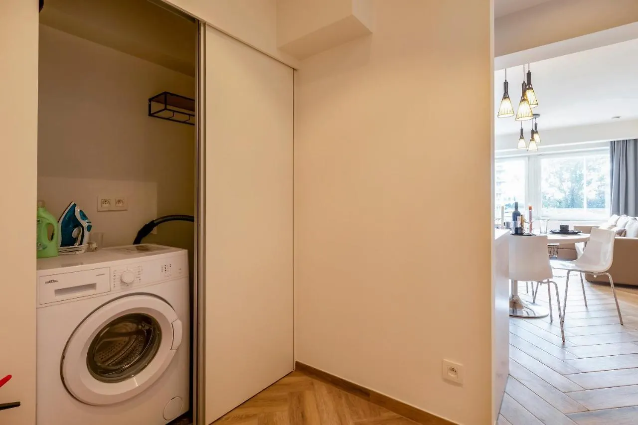 Eva-Modern 2 Bedroom Apartment Seaside Oostende 0*, Ostende Bélgica
